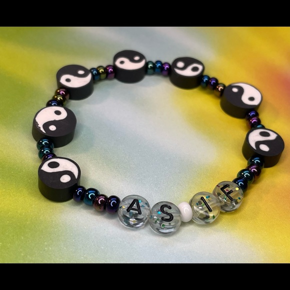 As If Bracelet Ying Yang Signs Clay Beaded Stretch 90s Nostalgic Y2K Jewelry - Picture 2 of 2